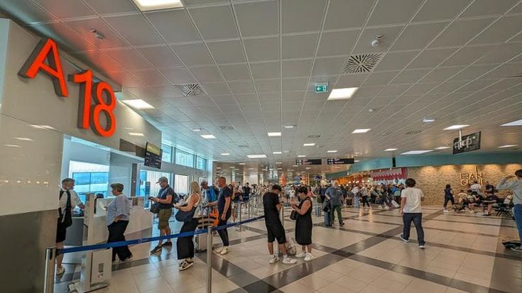 Dagli aeroporti ai teatri ai consorzi, i veti nel centrodestra paralizzano la Sicilia