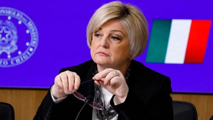 Nuovo Reddito, domani assegno solo per 288 mila famiglie