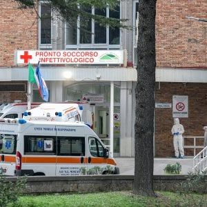 Coronavirus, in Campania i contagiati sono 400