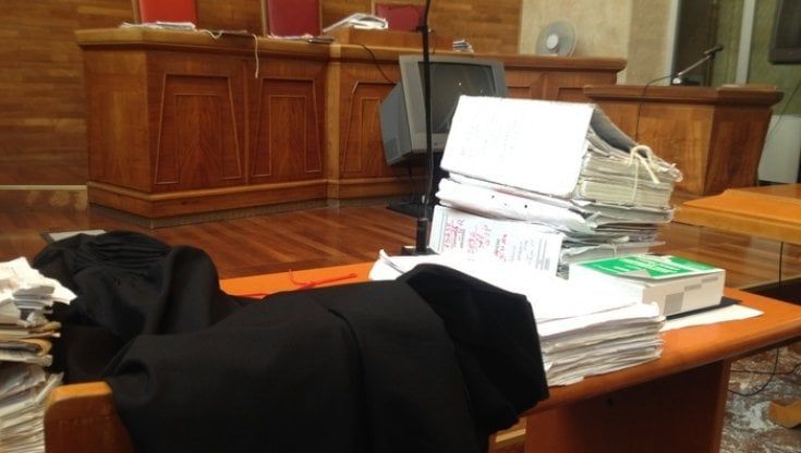 Muore dopo un gioco erotico, assolto il partner: “Tragica fatalità”