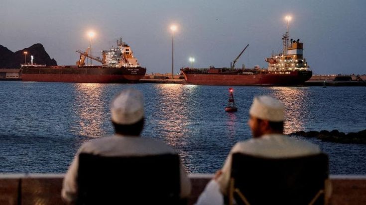 Il Qatar riapre le rotte del gas: il petrolio va sotto gli 80 dollari