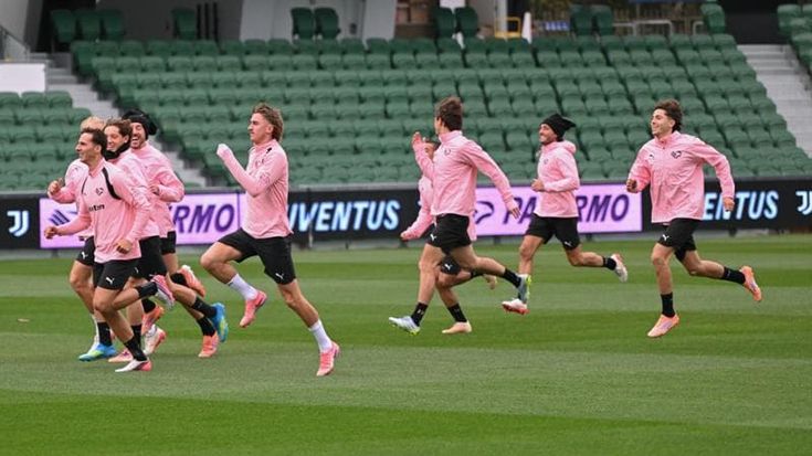 Rosa, 4-2-3-1 alla prova più ardua. Esame Juventus per il Palermo