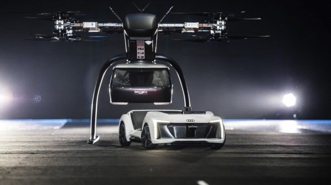 Audi, il taxi si trasforma in elicottero