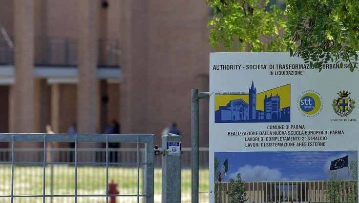 Il tetto dell'auditorium fa acqua: nuove spese per la Scuola Europea di Parma