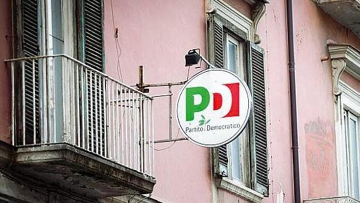 Castellammare, sede Pd a rischio sfratto. Sarracino: “Sosteniamo i giovani che vogliono salvarla”