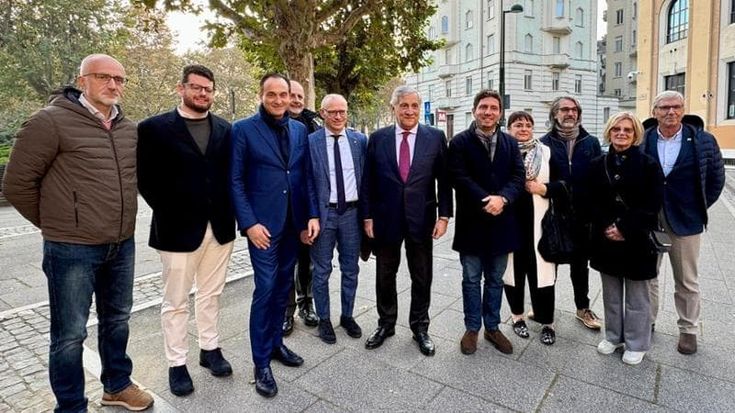 Forza Italia fa scorta di sindaci in Valsesia ed espugna lo storico feudo della Lega
