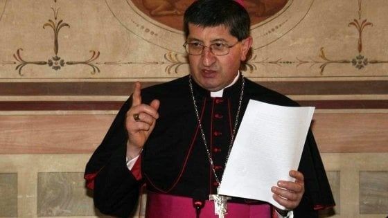 La messa di Natale del cardinale di Firenze nel Mugello colpito dal terremoto