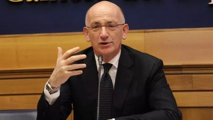 Maternità in prigione, Sisto (Giustizia): "Donne incinte e madri con bambini non andranno in carcere"