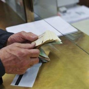 Stop agli stipendi in contanti: da oggi solo pagamenti tracciabili