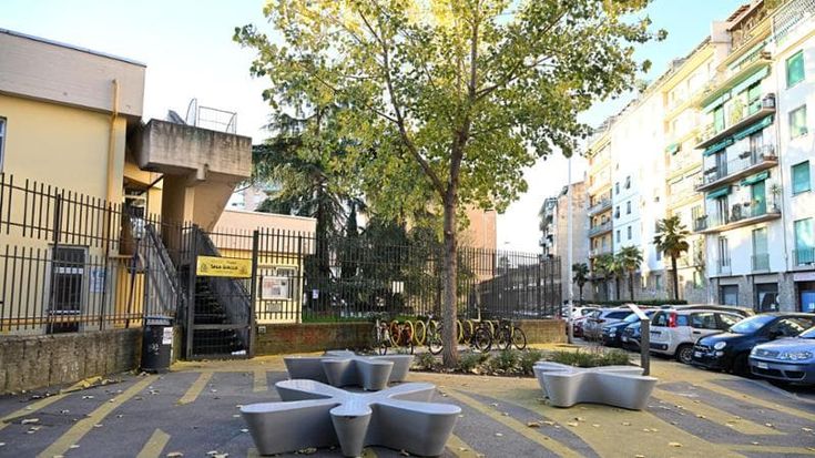Ci sono aiuole e nuovi alberi al posto del cemento sbarcano in città i pocket garden