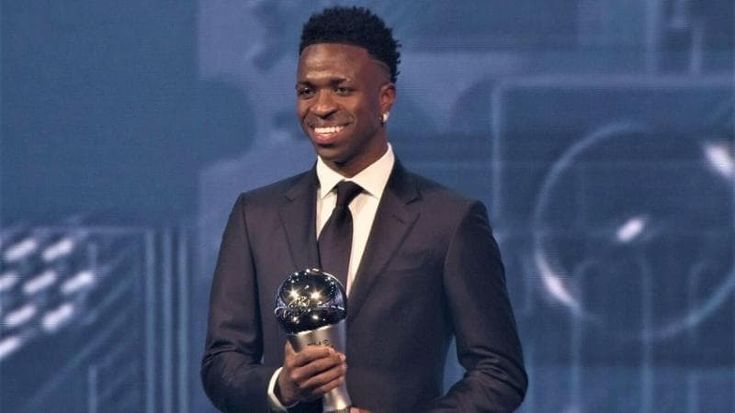 Fifa Best Awards, trionfano Vinicius e Ancelotti. Tutti i premi