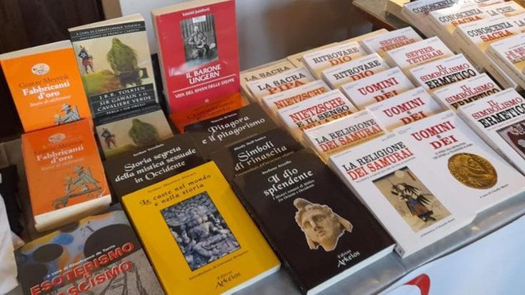 Editoria nera, la fiera Librincorte a Opera: Anpi e antifascisti chiedono la sospensione