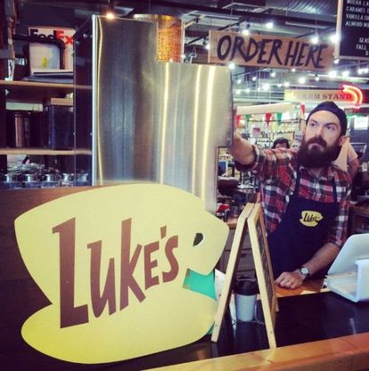 Usa, "Una mamma per amica": per un giorno i bar si trasformano nel Luke's Diner