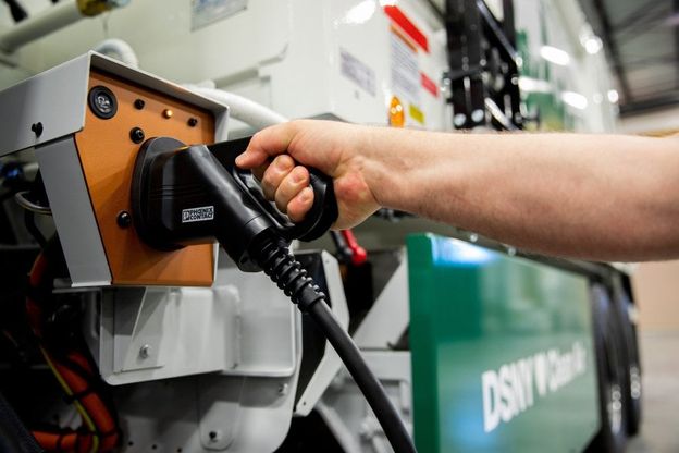 Mack, il camion dei rifiuti è elettrico
