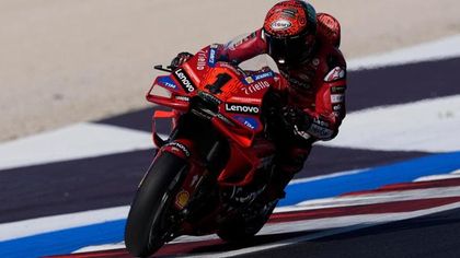 Bagnaia fa il record della pista a Misano nelle prove libere nonostante il dolore: “Stringo i denti”