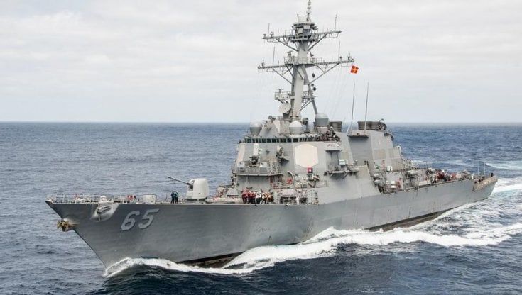 Giochi di guerra nel Mar Cinese meridionale. La Cina allontana un cacciatorpediniere Usa