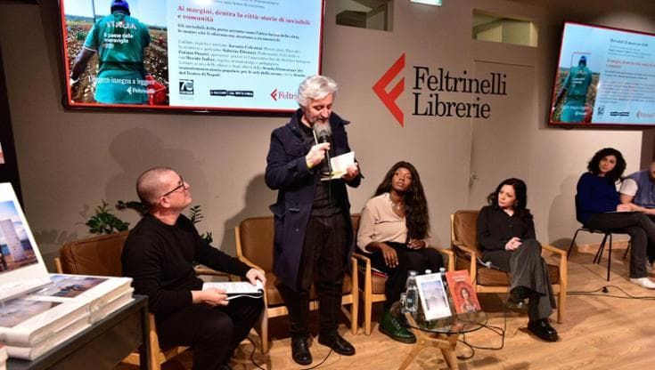Celestini alla Feltrinelli: “Il razzismo appartiene a tutti noi. C’è chi lo capisce e si distanzia”