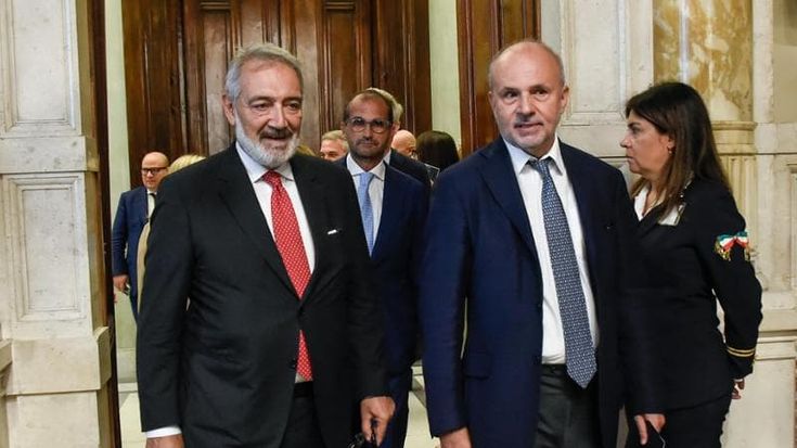 La scelta di Schillaci: basta con i No vax, sciolgo la commissione