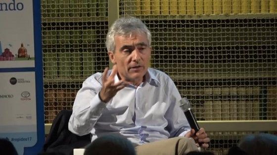 Tito Boeri: "Senza migranti non pagheremmo le pensioni. Subito incentivi per garantire il futuro ai giovani"