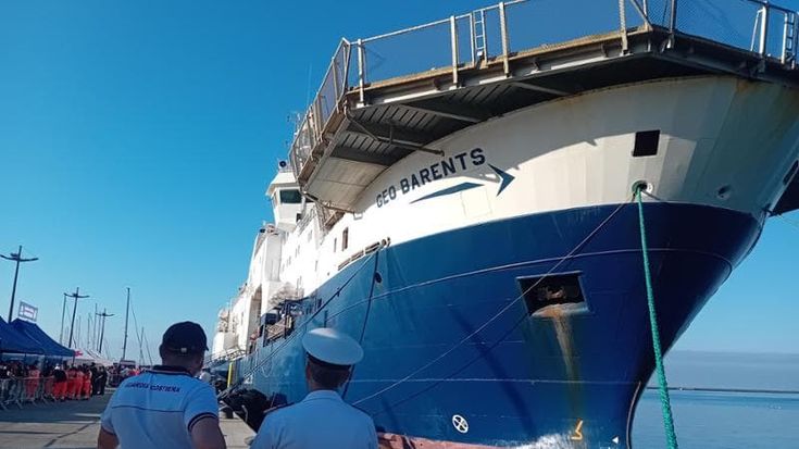 Salerno, la nave dei migranti bambini: “Separati dai genitori, arrivati sin qui da soli”