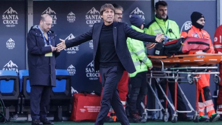 Napoli, Conte vede nero: “Io i morti non li voglio accompagnare...”