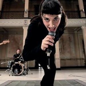 Sarah Stride  live al Superbudda, Le uova buone di Casa Oz
