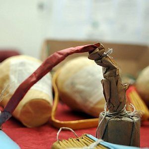 Sesto, sequestrati 150 chili di fuochi d'artificio illegali: denunciata negoziante
