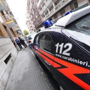 Siracusa, gambizza il barbiere che gli aveva negato un taglio