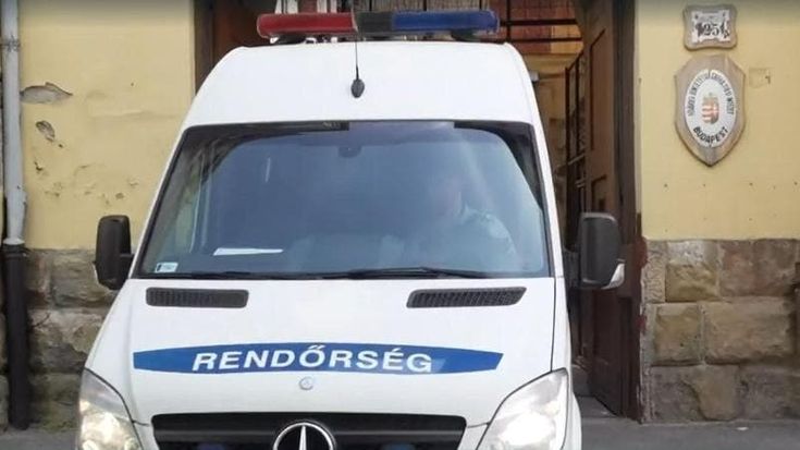 Ilaria Salis è ai domiciliari a Budapest