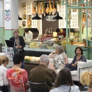 Non c'è ripresa per i consumi: vendite in calo a marzo