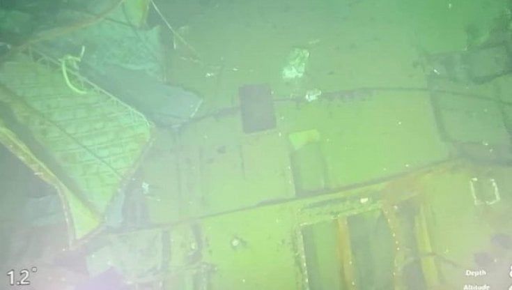 Indonesia, trovato spezzato in tre il relitto del sottomarino affondato. "I marinai sono tutti morti"