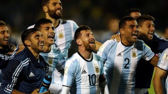 Argentina, Messi fa il miracolo: qualificazione a spese dell'Ecuador