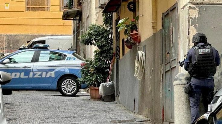 Napoli, la camorra dei sequestri-lampo: “Io, rapito e picchiato per ore nell’indifferenza dei passanti”