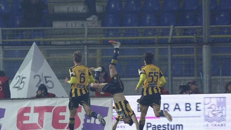 Juve Stabia, il sogno continua: sconfigge la Salernitana (1-0). Play off sempre più vicini