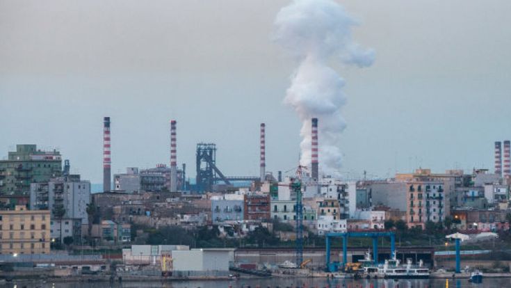 Ilva, il parere dell'Ambiente: " Verifiche sanitarie e lavori più veloci"