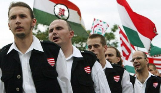 Europopulismi, l'incubo dei nazisti di Jobbik in Ungheria