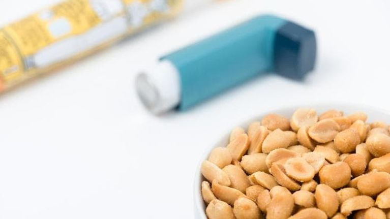 Allergie: 60 morti ogni anno per schock anafilattico. Arriva in Italia l’adrenalina spray