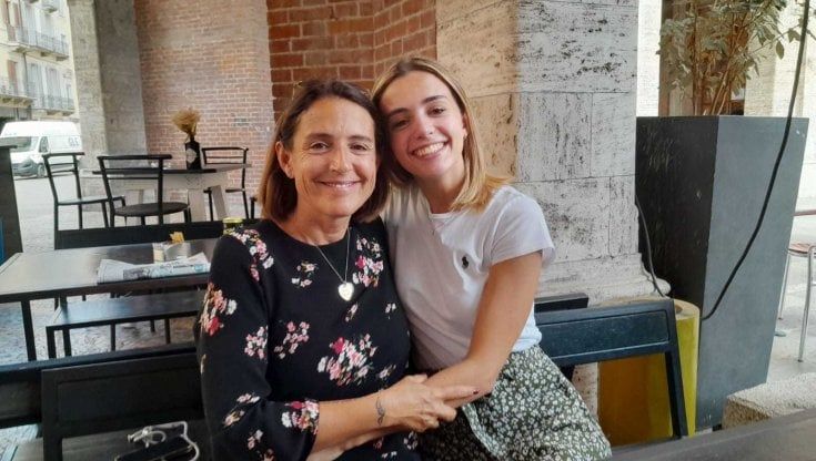 Katia Tarasconi: “Pochi social, niente comizi, tanti caffè”. La formula che ha ridato Piacenza ai dem 