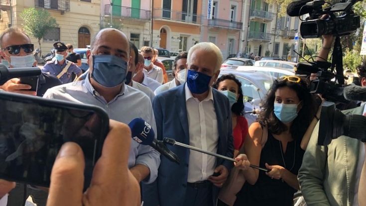 Zingaretti in Toscana: “Solo il Pd può fermare questa destra estremista e anti-Ue”