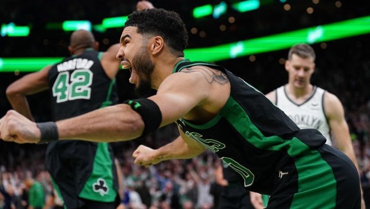 Playoff Nba, Tatum sulla sirena: Boston batte Brooklyn. Ok Milwaukee, Miami e Phoenix