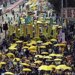 La Cina rallenta: prima battuta d'arresto del manifatturiero in due anni