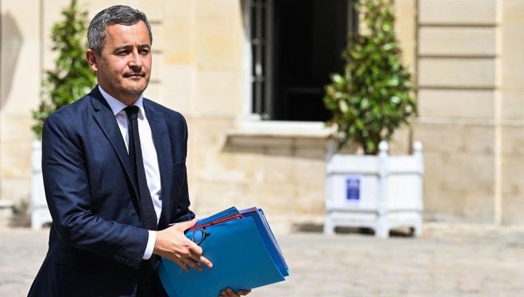 Darmanin, il "falco" della destra macronista che sogna la scalata all'Eliseo