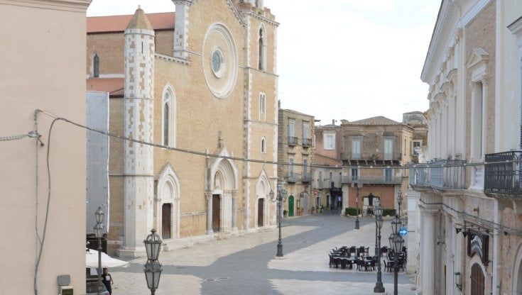 Lucera, migrante morto nelle campagne. Il cordoglio del sindaco: "Era qui con la speranza di un futuro migliore"