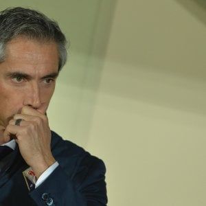 Firenze, striscioni polemici con Sousa fuori dallo stadio