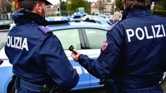 Livorno, peperoncino spray per boicottare il compito in classe: evacuata la scuola