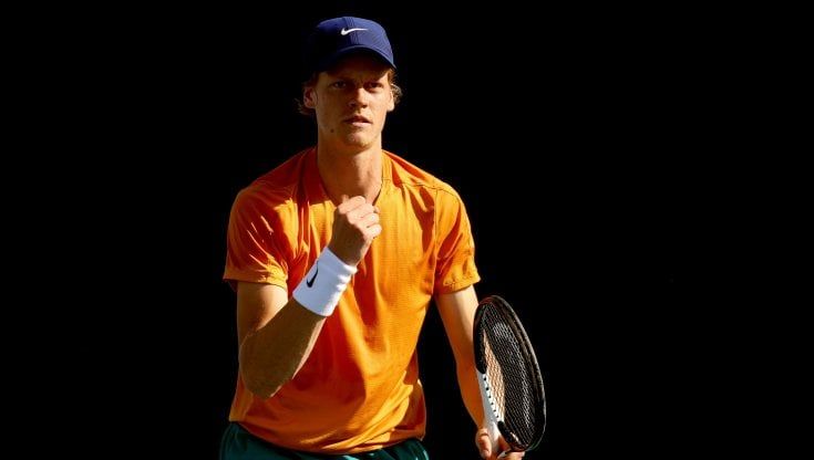 Sinner agli ottavi a Miami, battuto Carreno Busta. Troppo Kyrgios per Fognini
