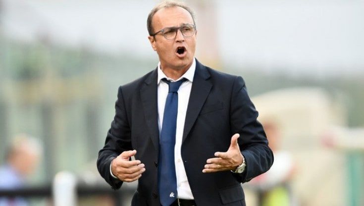 Serie B, Crotone: esonerato Modesto, panchina a Marino