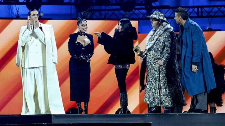 X Factor, una macchina per fedelissimi che si rinnova per restare com’è