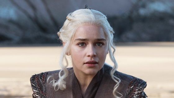 Game of Thrones, Emilia Clarke rivela: "Ho avuto due aneurismi"