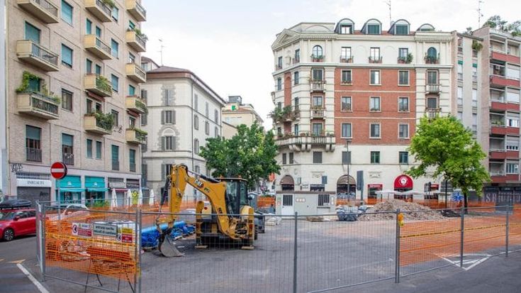 Da piazza Trento a via Olona: ecco come Milano cambia volto con i nuovi cantieri dei lavori in corso